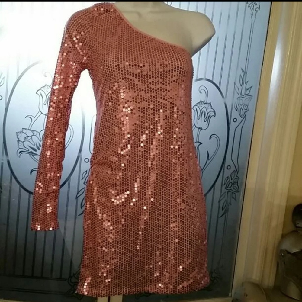 Sexy sequence pink one sholder dress 
size M/L